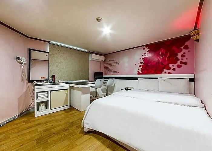Cheongnyangni Dongbu 3*